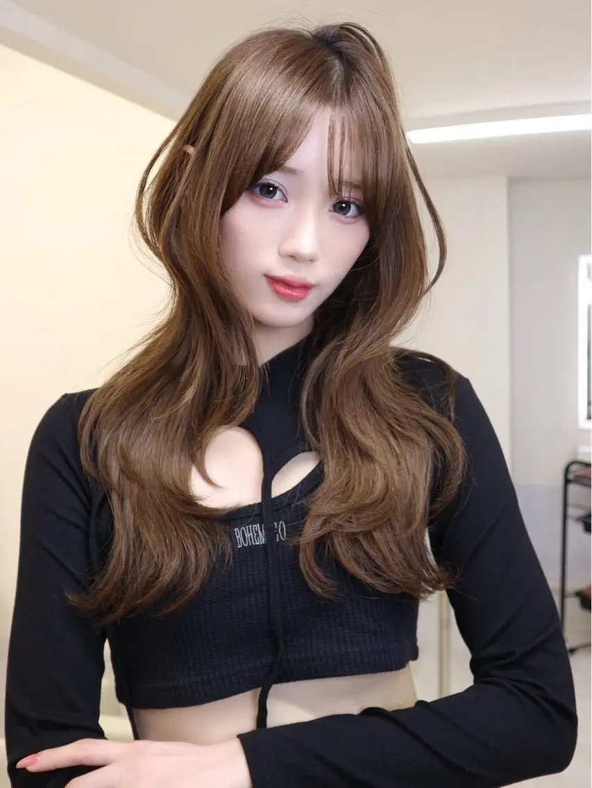 ロング カラー くびれヘア ハッシュカット 韓国風ヘア レイヤーカット シャギー カット ヘアカラー トリートメント リコ 渋谷 ハッシュカットのヘアスタイル