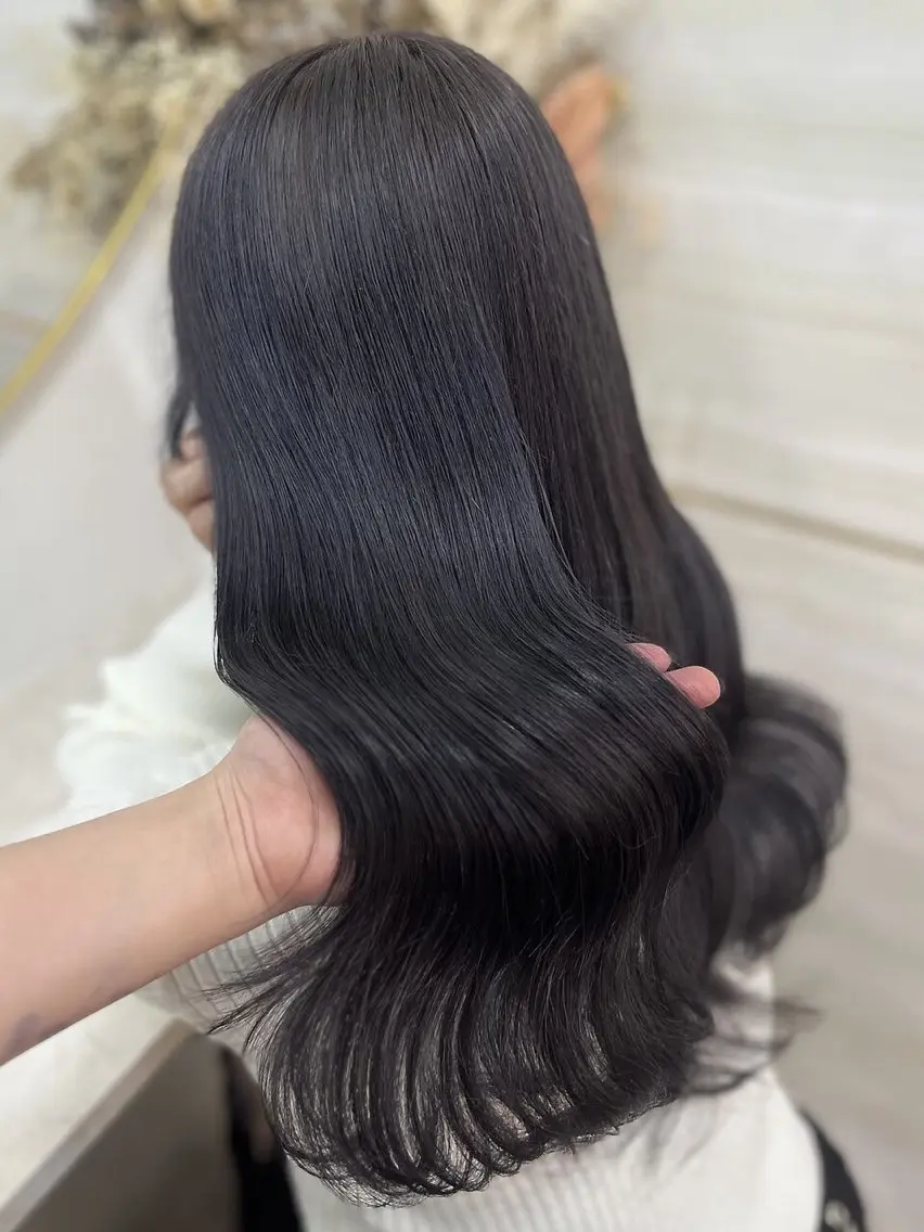 ロング カラー ヘアアレンジ 遠山 陽愛のその他イメージ