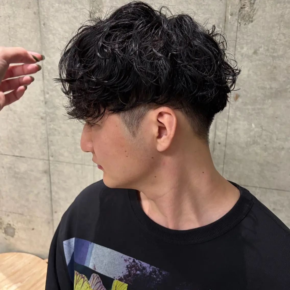 パーマ メンズ 瑠己杏 :ボブ/ ハイトーンワンカラーのヘアスタイル