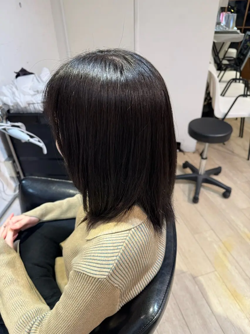 ミディアム 縮毛矯正 AiRU hair RIRIKOのヘアスタイル