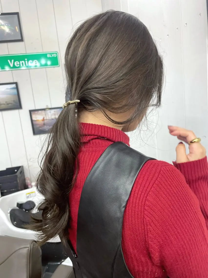 ロング カラー ヘアカラー Ann./艶髪 /レイヤーカットのヘアスタイル