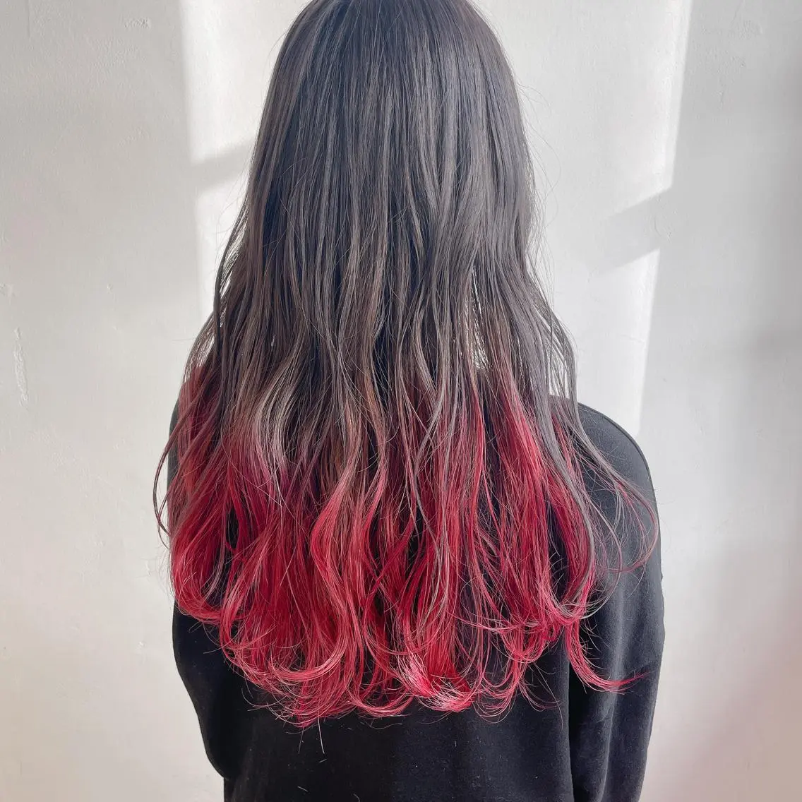 ロング カラー バレイヤージュ ブリーチ ケアブリーチ ダークグレー ダブルカラー ヘアカラー トリートメント ブリーチの神 KYONのその他イメージ