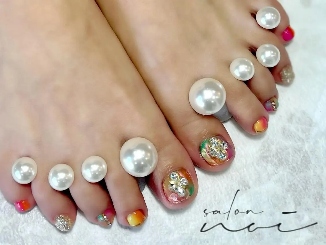 ネイル フットネイル フットネイル salon noiのネイルデザイン