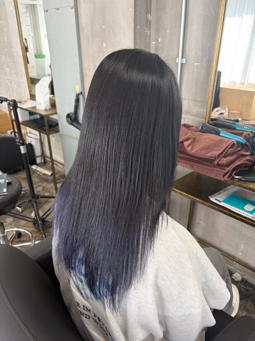ロング 平井 優沙のヘアスタイル