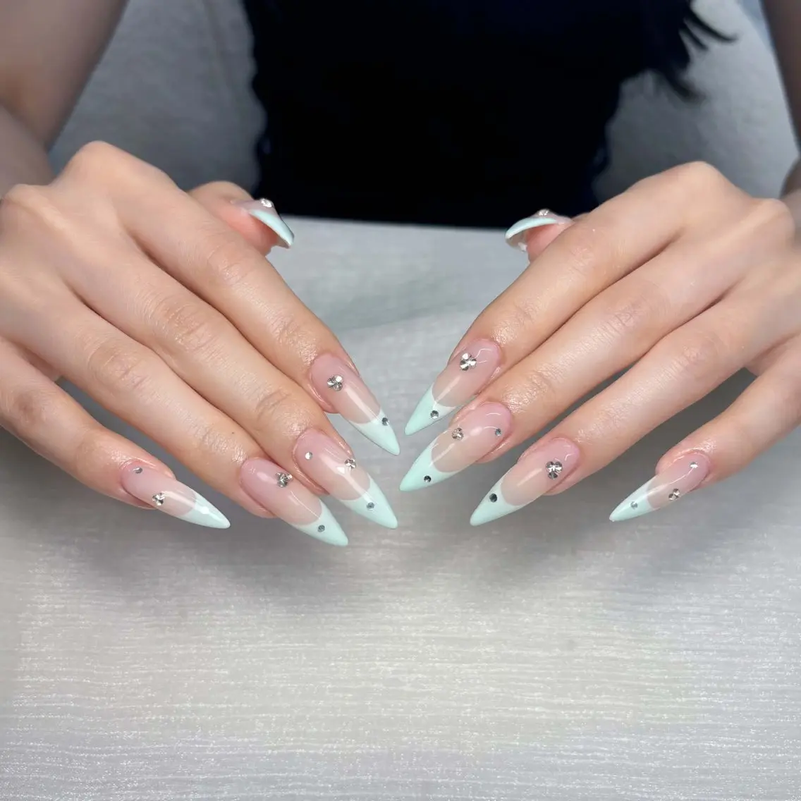 ネイル キラキラネイル 韓国ネイル マグネットネイル 持ち込み ネイルチップ ハンドネイル Chiee Bling.Nailのネイルデザイン