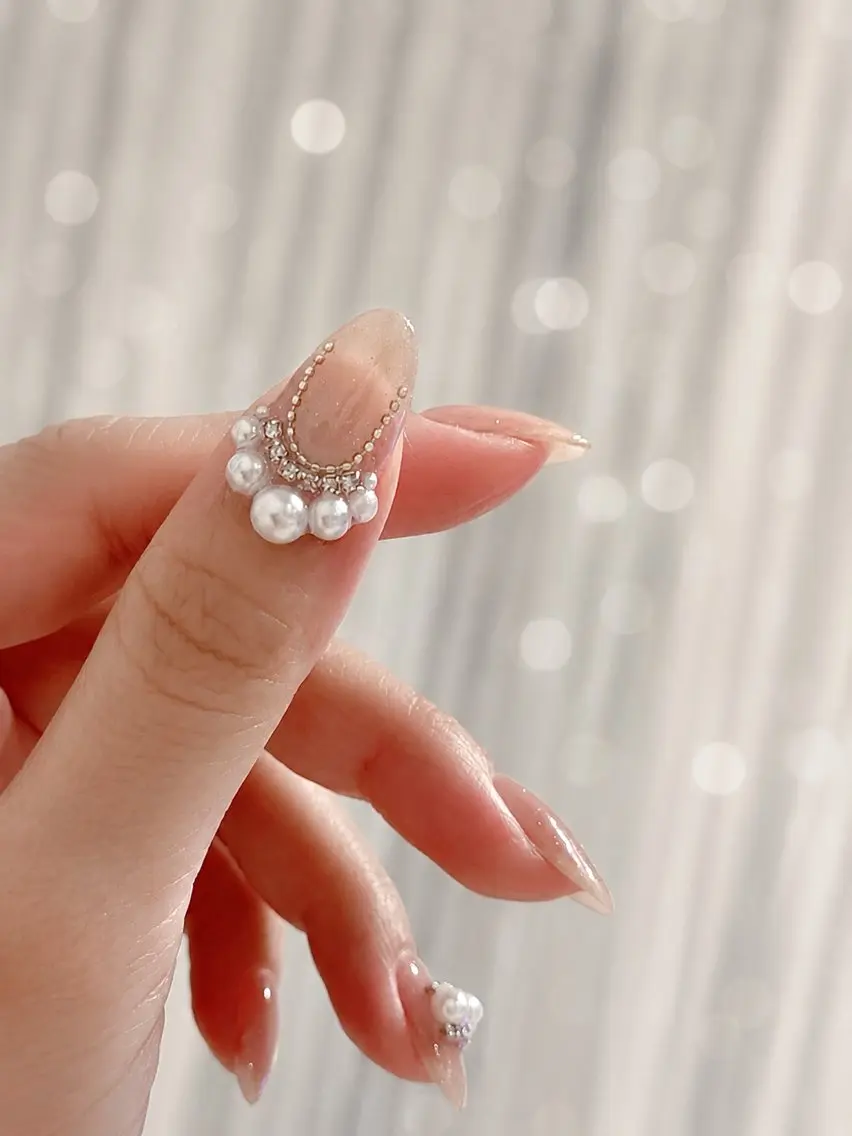 ネイル ハンドネイル Nailsalon Raffineのネイルデザイン