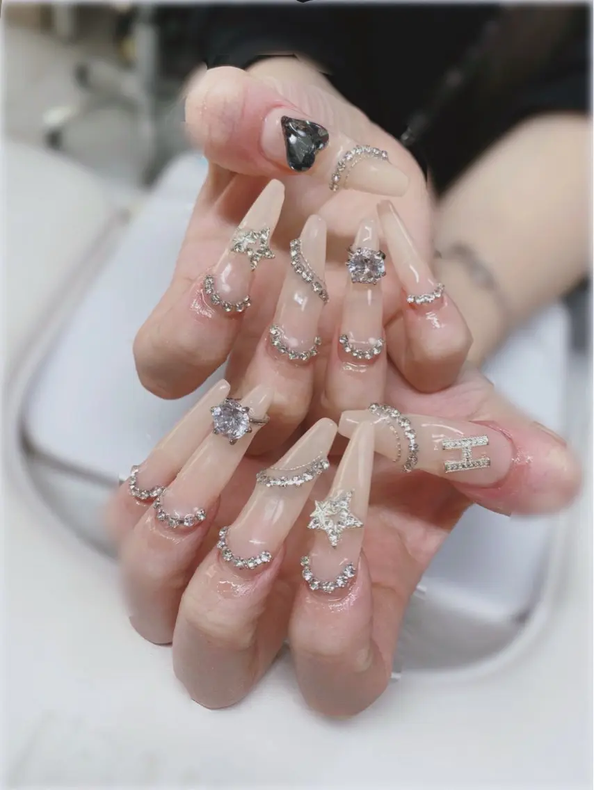 ネイル ハンドネイル nail salon CHARMANTEのネイルデザイン