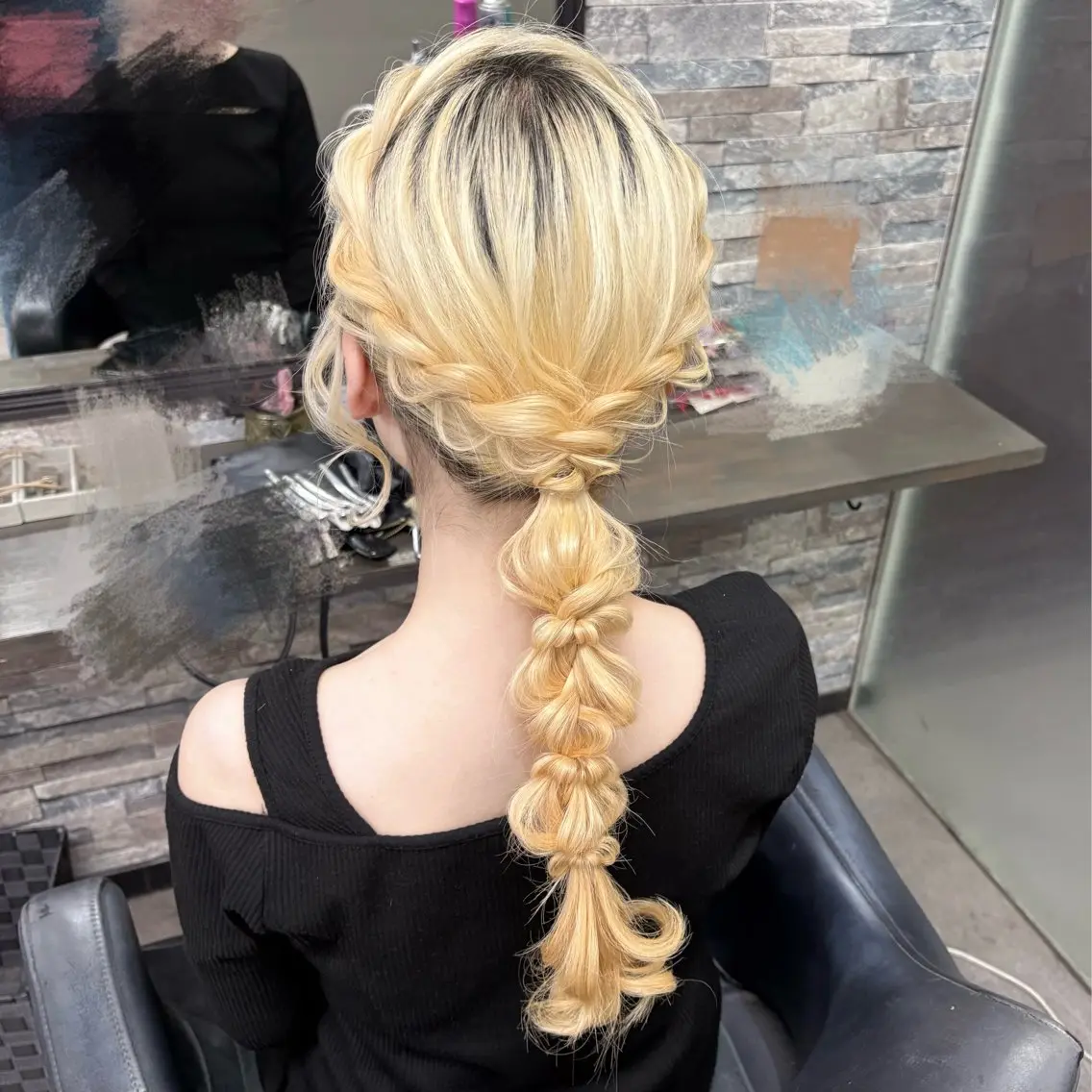 ロング OZ梅田♡ ゆはなブリーチのヘアスタイル