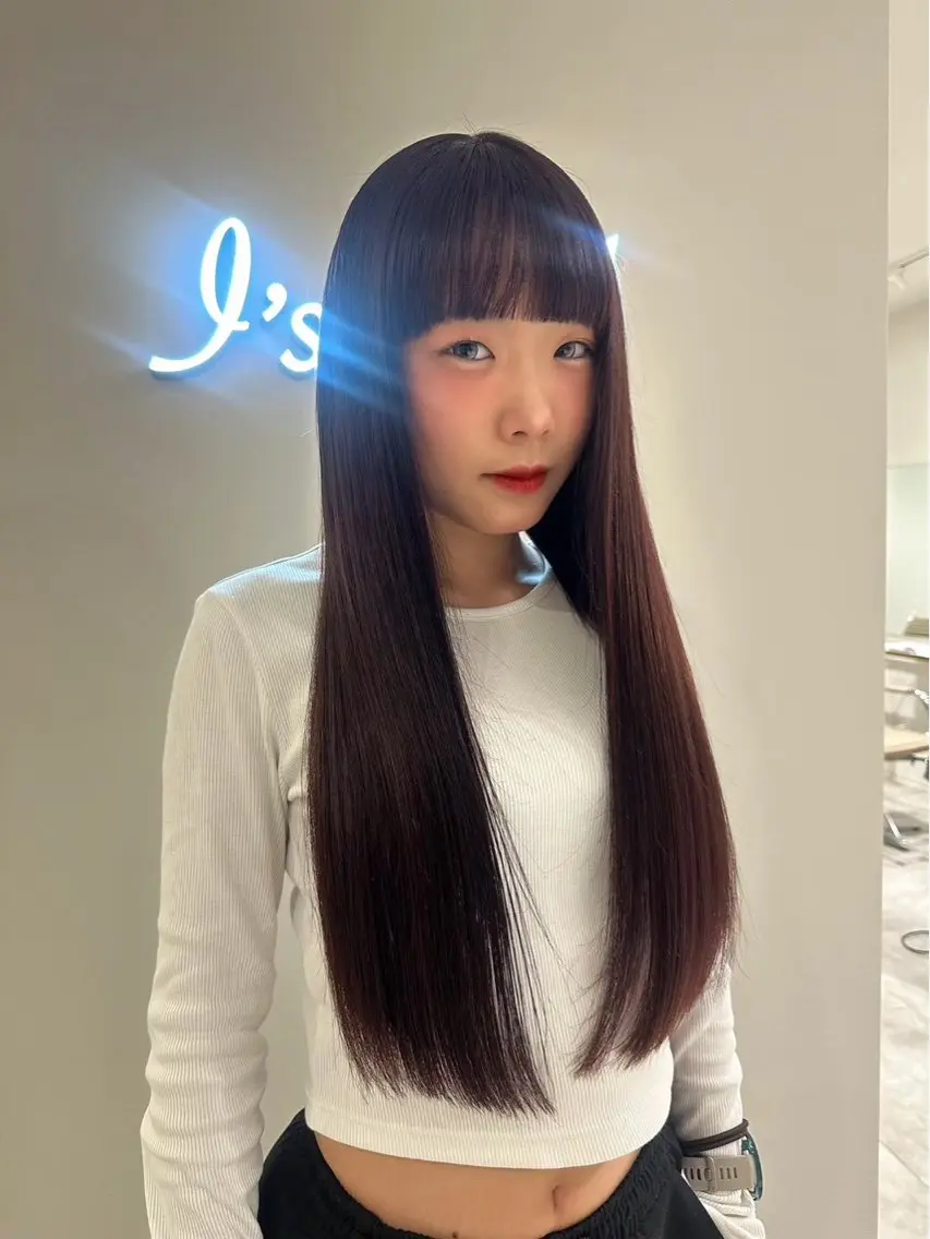 ロング カット ヘアカラー トリートメント NAKAHARA TSUKUSHIのヘアスタイル