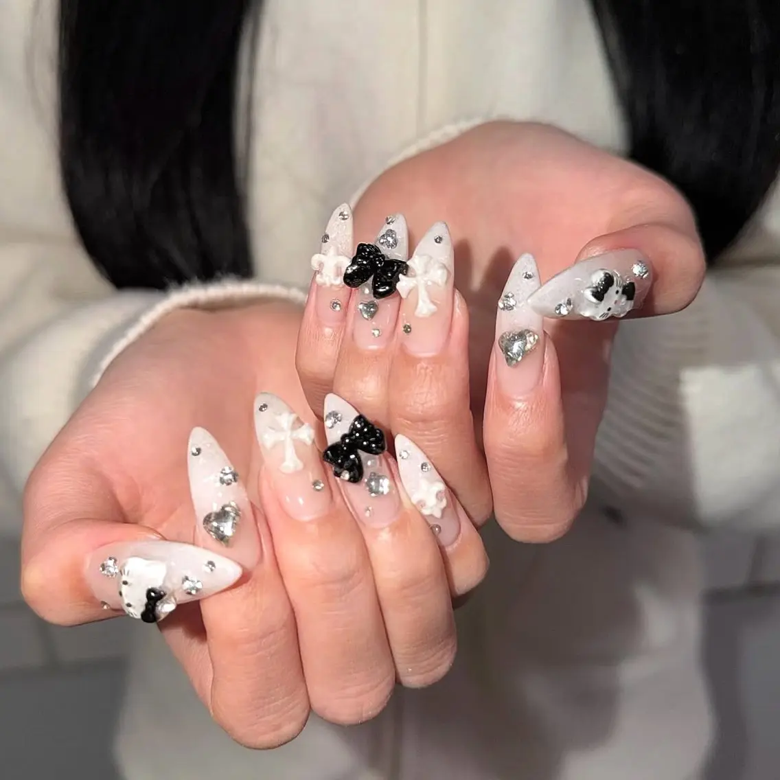 ネイル ハンドネイル BERA NAILSのネイルデザイン