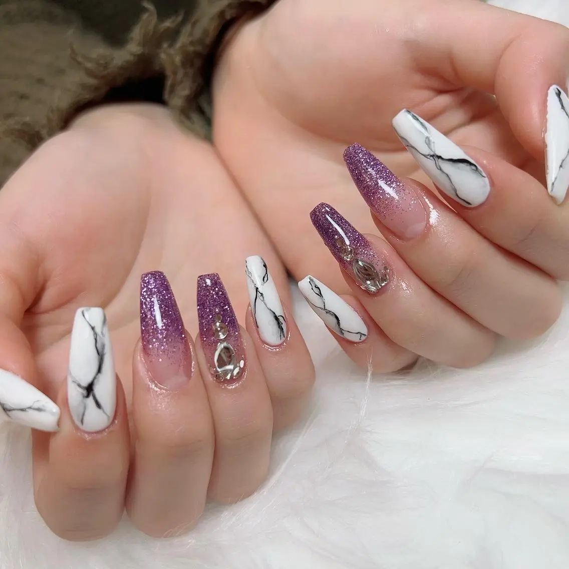 ネイル Nail salon EM（エム）諸星のネイルデザイン