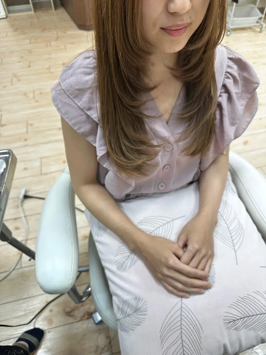 ロング カラー レイヤーカット カット ヘアカラー トリートメント 阿部 美咲のヘアスタイル