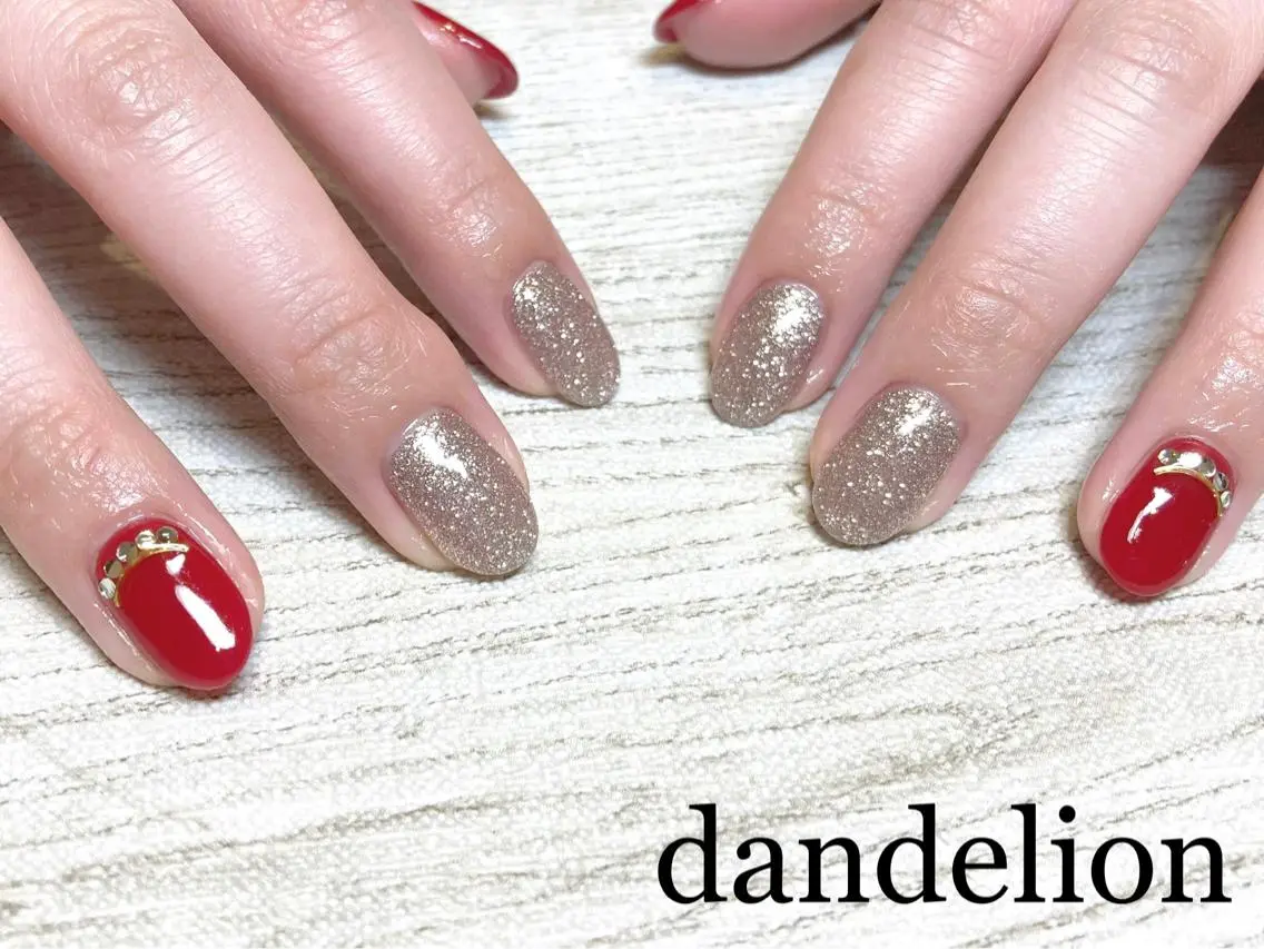 ネイル ハンドネイル ハンドケア dandelion ダンデライオンのネイルデザイン