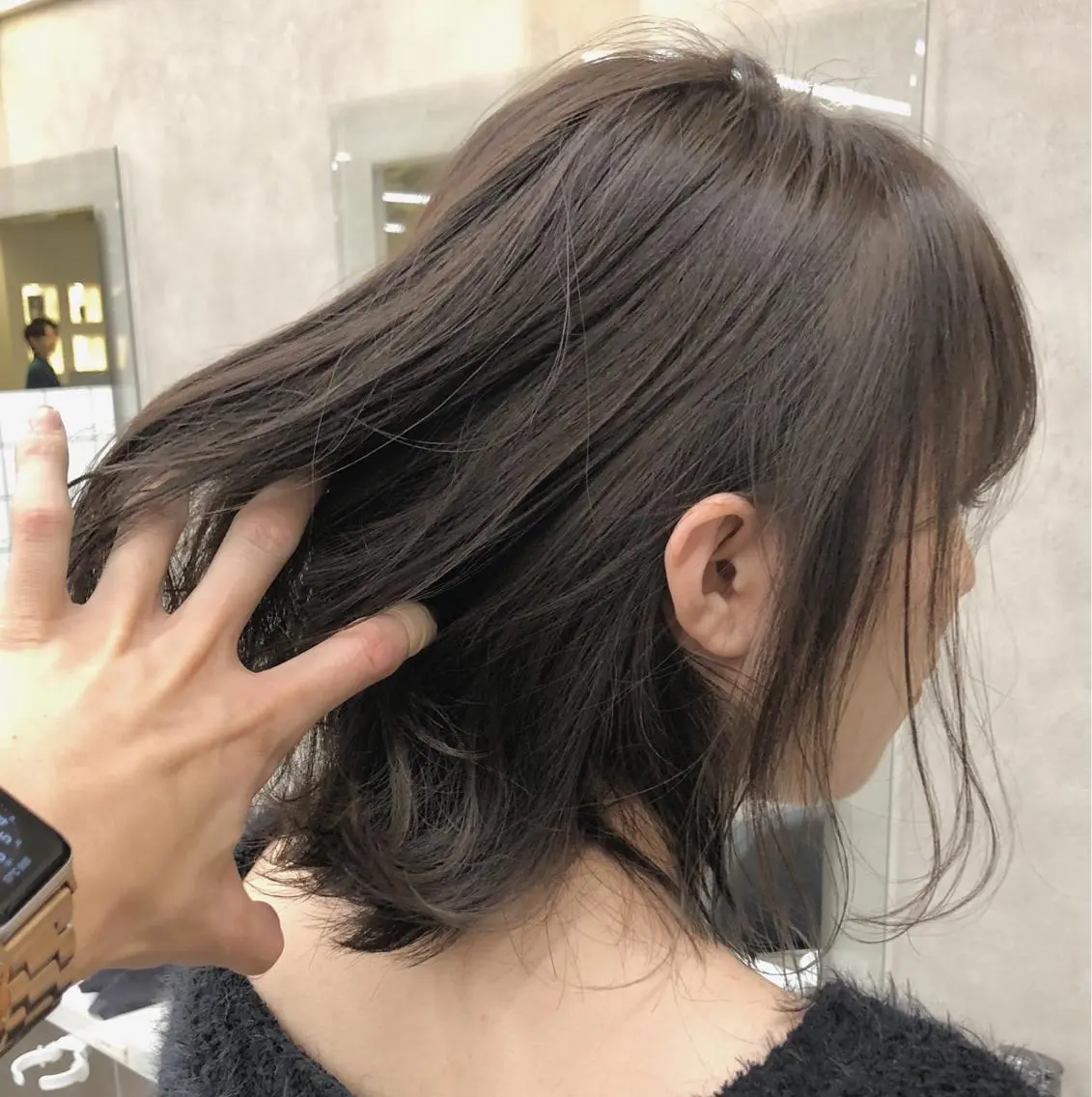 ミディアム カラー ブリーチ グレージュ ブリーチなしカラー 柔らかbeige モトキのヘアスタイル