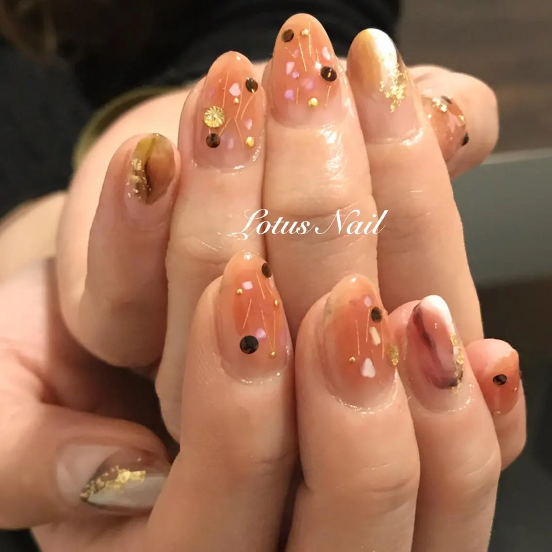 ネイル Lotus Nailのネイルデザイン