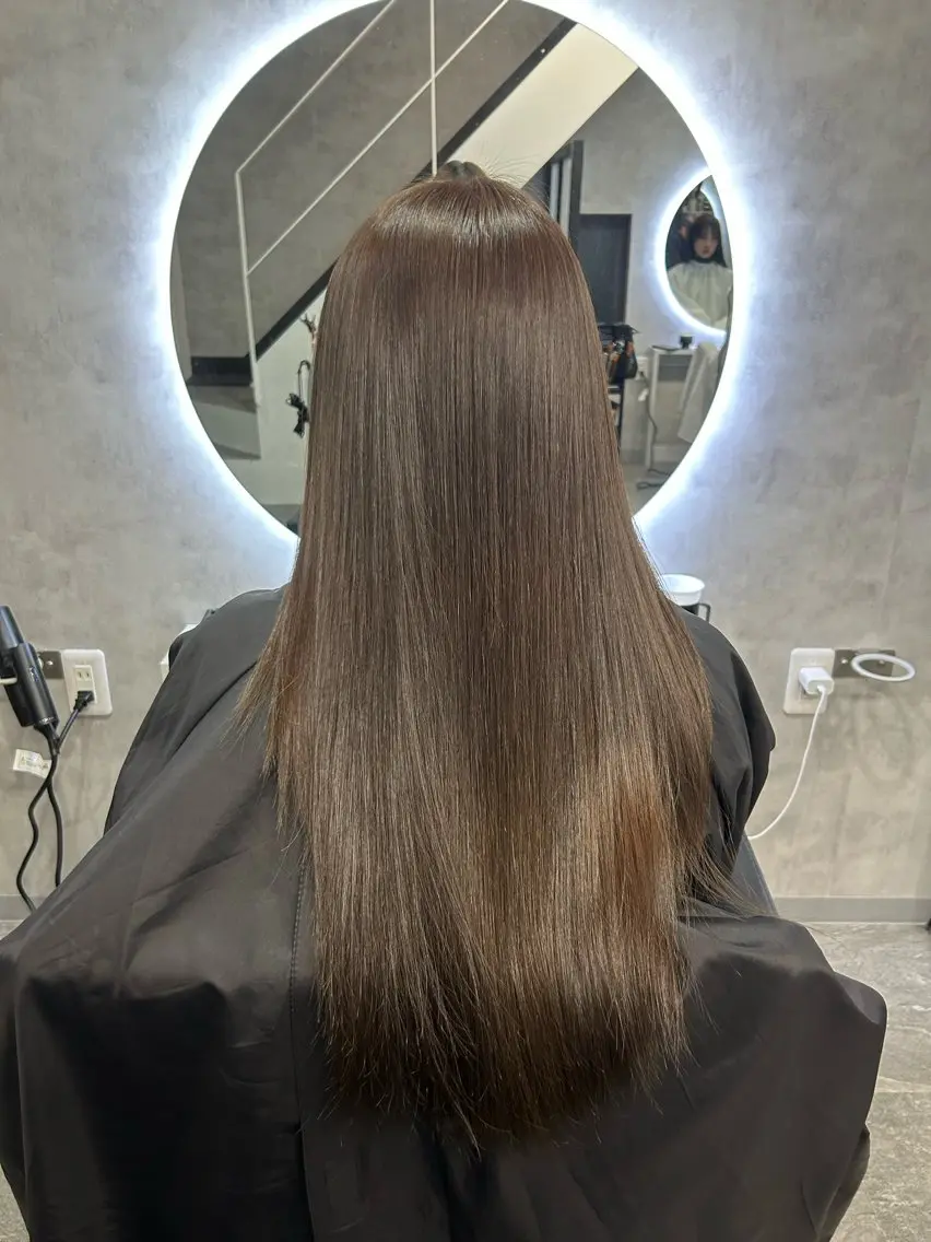 カラー ヘアカラー 德永 咲希のヘアスタイル