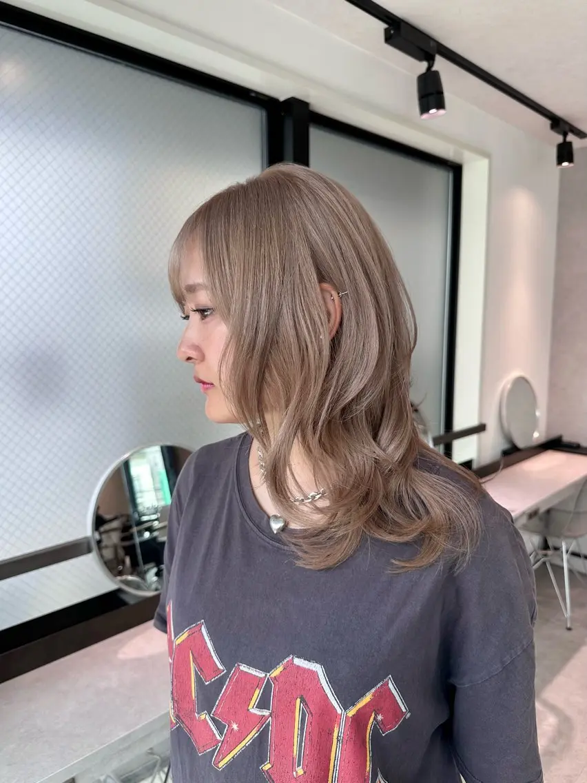 ミディアム ヘアカラー ミルクティー/韓国ヘ アHaruka🎀のヘアスタイル