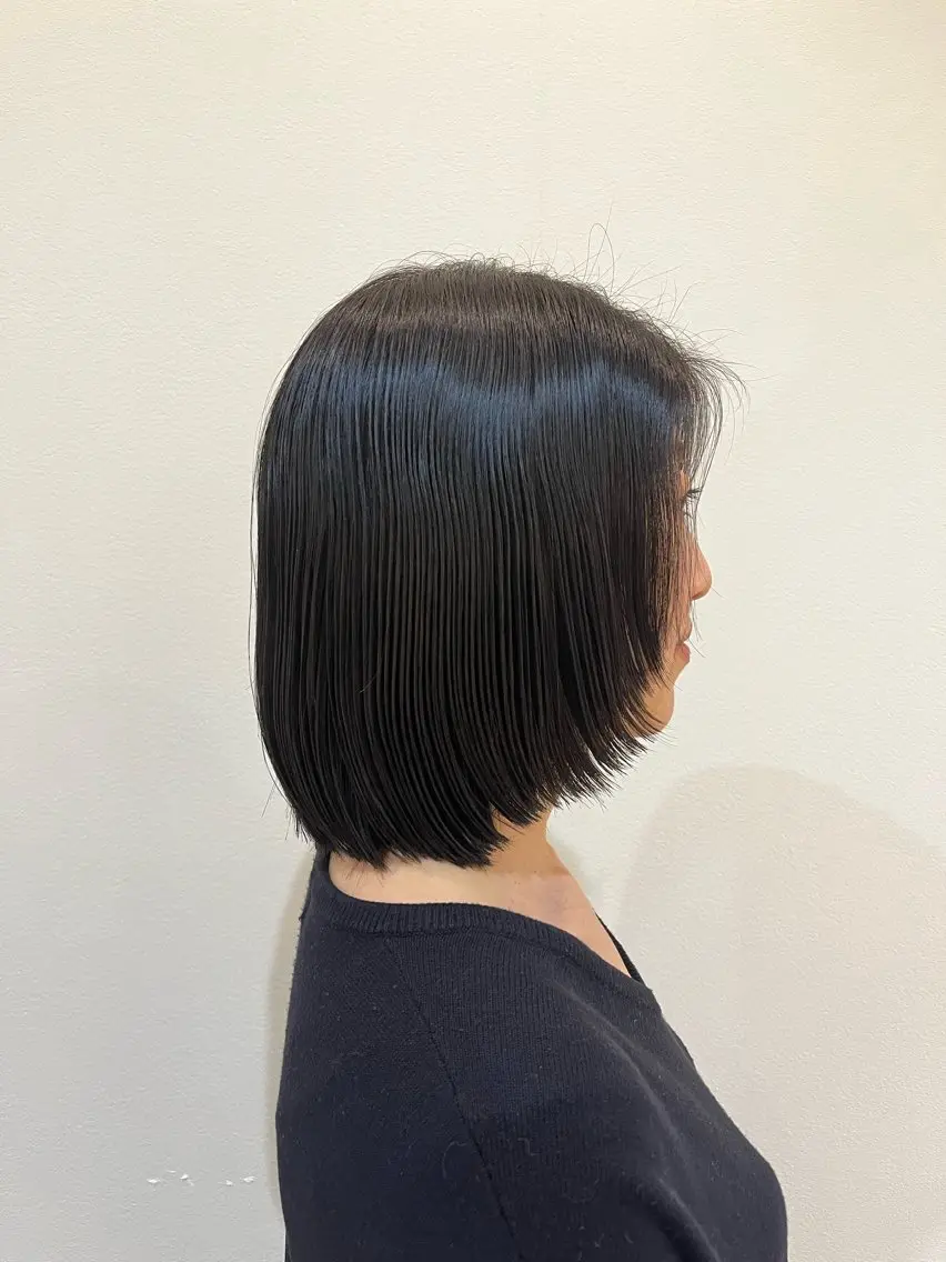 ミディアム カット 渡邉 花凜のヘアスタイル