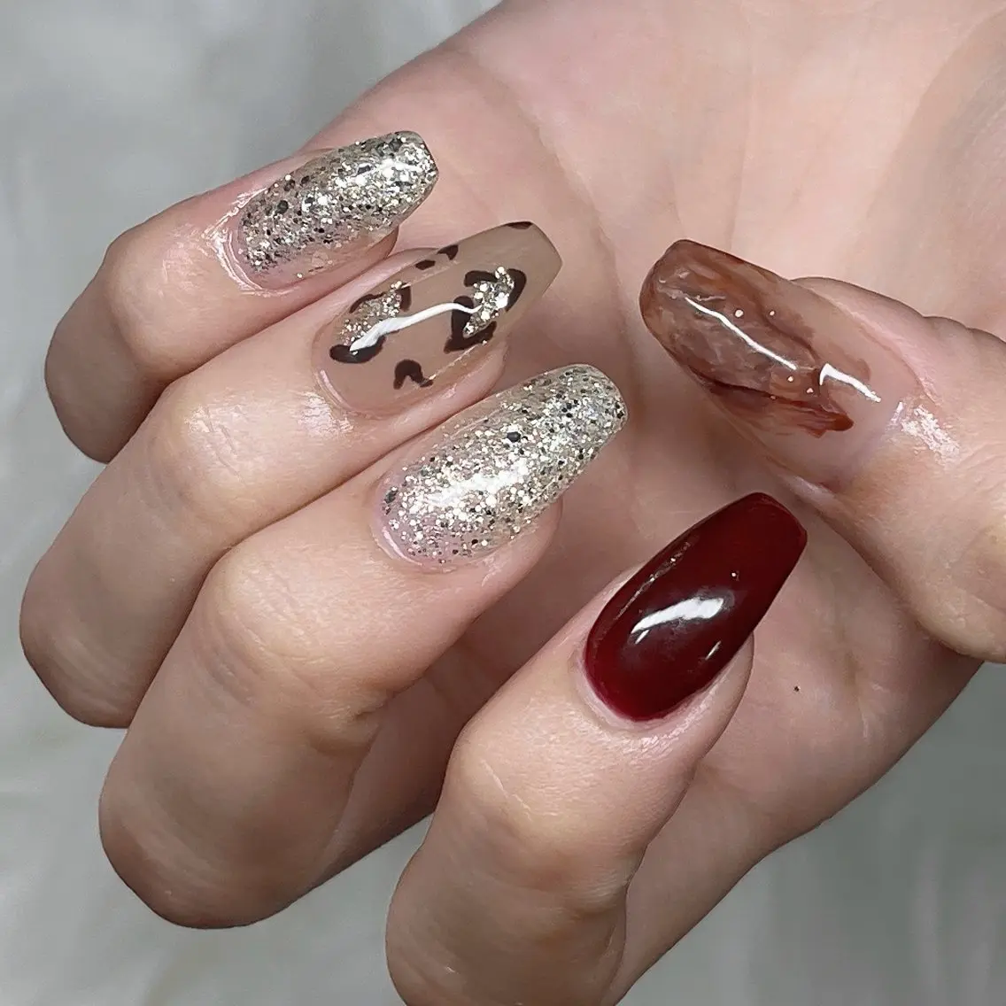 ネイル ハンドネイル YOLO NAILのネイルデザイン