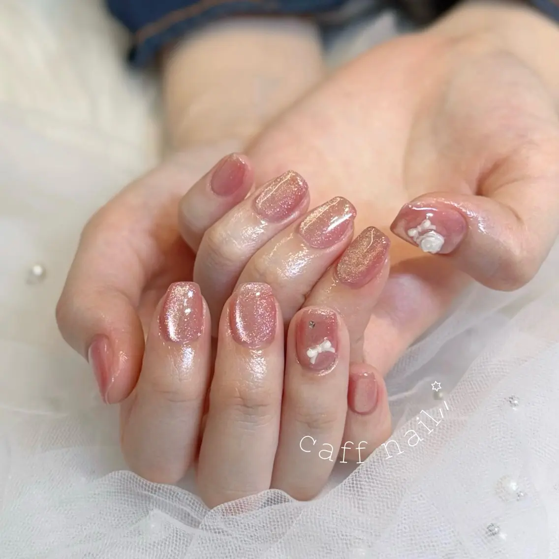 ネイル マグネットネイル ピンク ハンドネイル ハンドケア Chizuru ☾ ໋のネイルデザイン