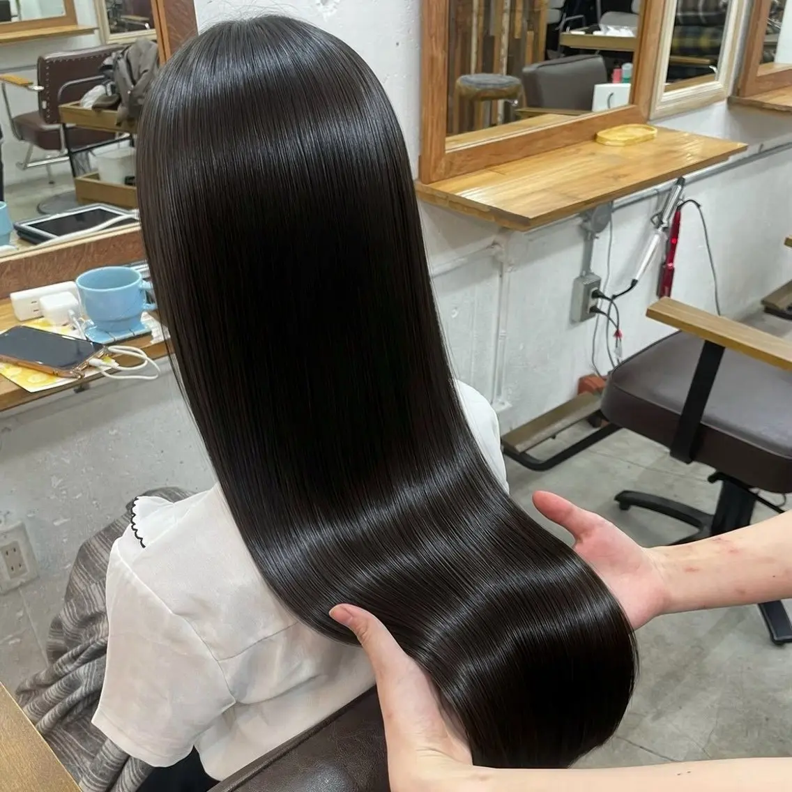 パーマ 髪質改善 ヘアカラー トリートメント Hina/カラー特化 /艶カラーのヘアスタイル