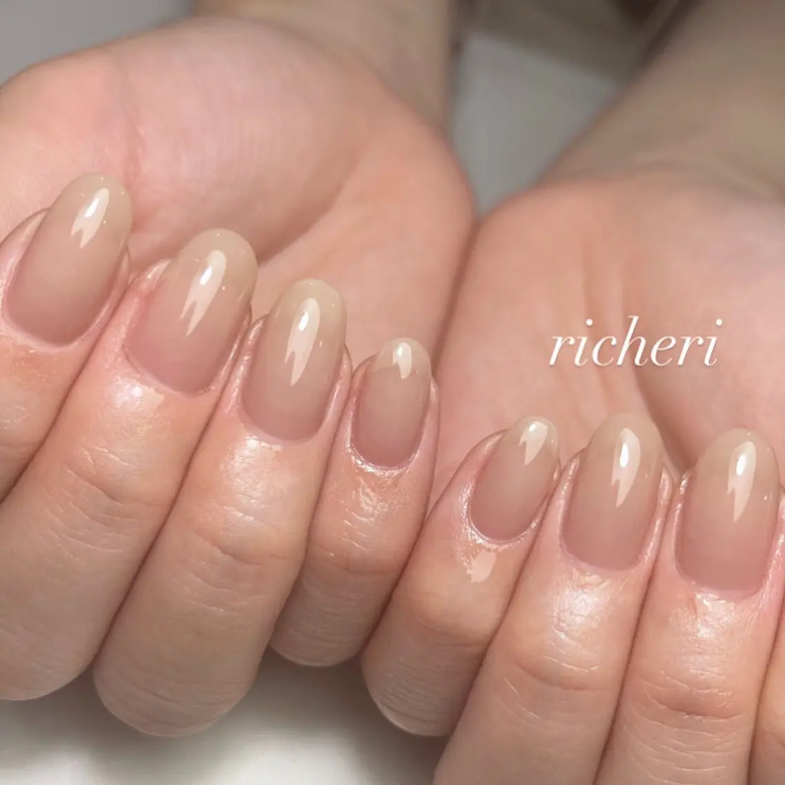 ミディアム ネイル ハンドネイル richeri beautyのネイルデザイン