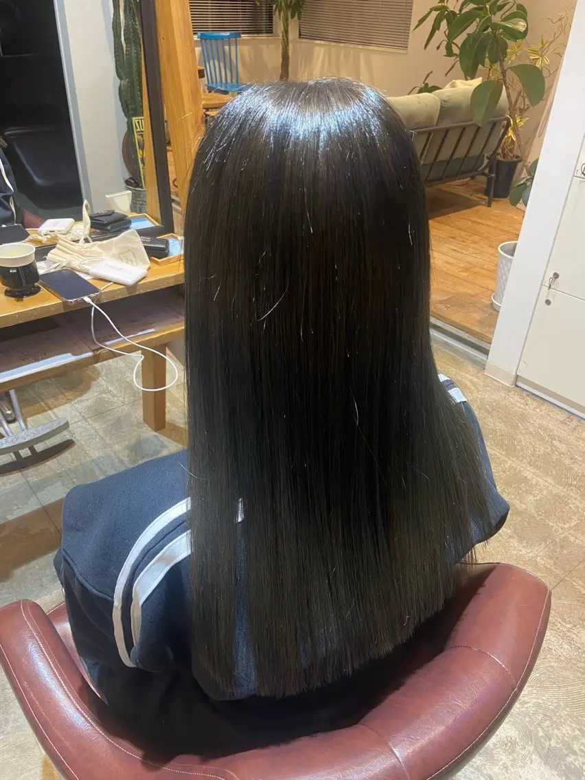 カラー 田上 美月のヘアスタイル