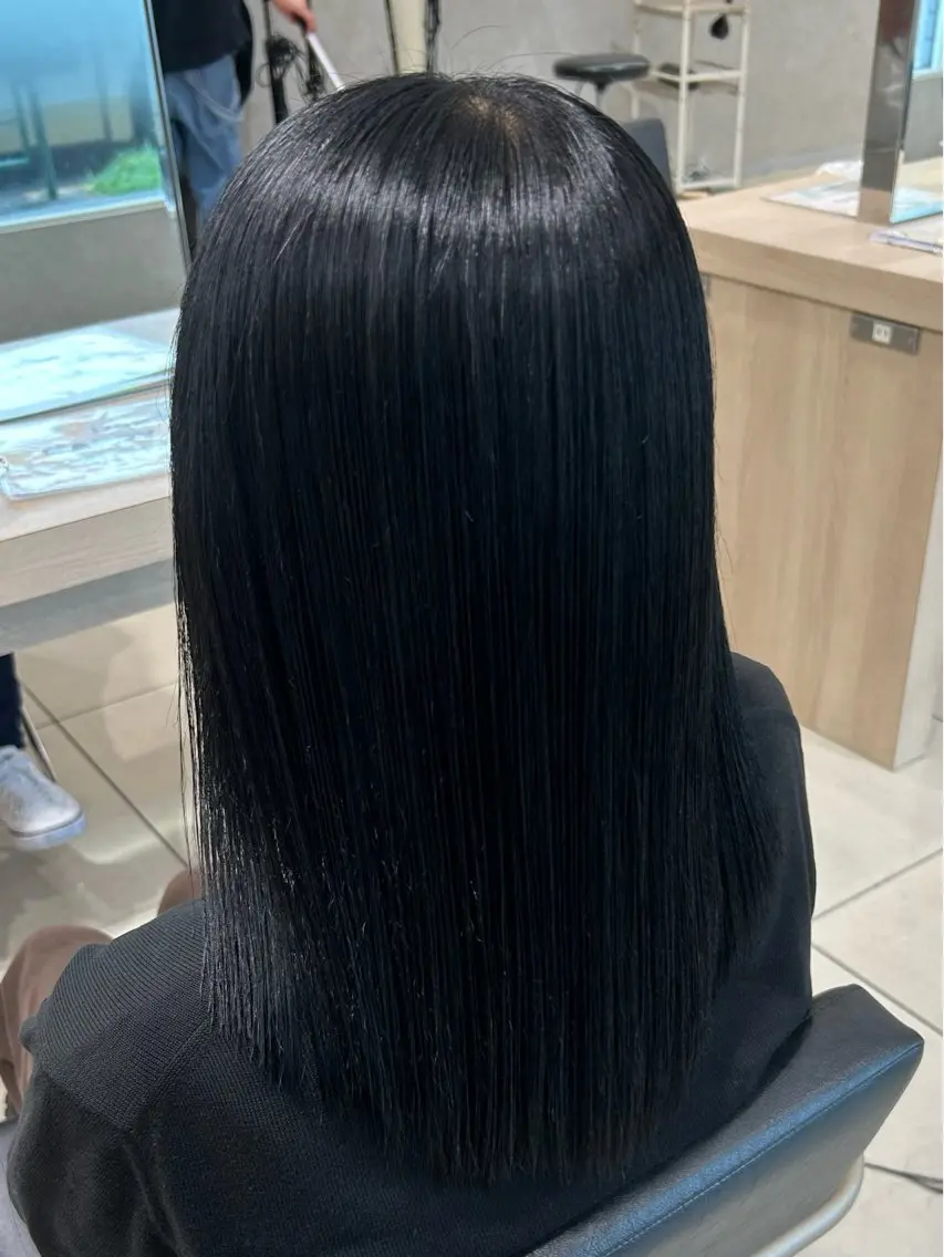 ロング パーマ カット 縮毛矯正 【🎀推しカラー × 艶髪】小池 雪奈のヘアスタイル