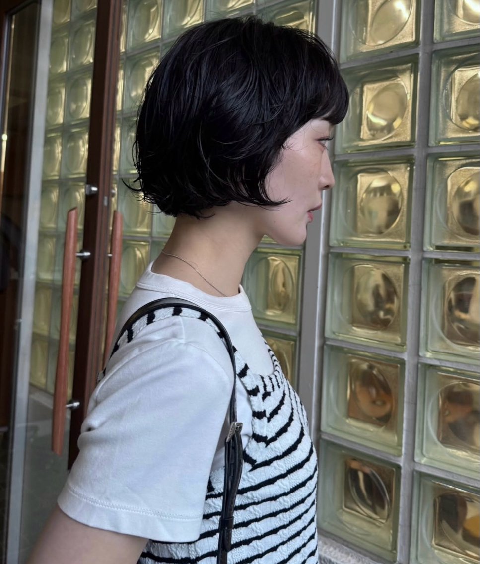 ショート パーマ,透明感カラー /emiのヘアスタイル