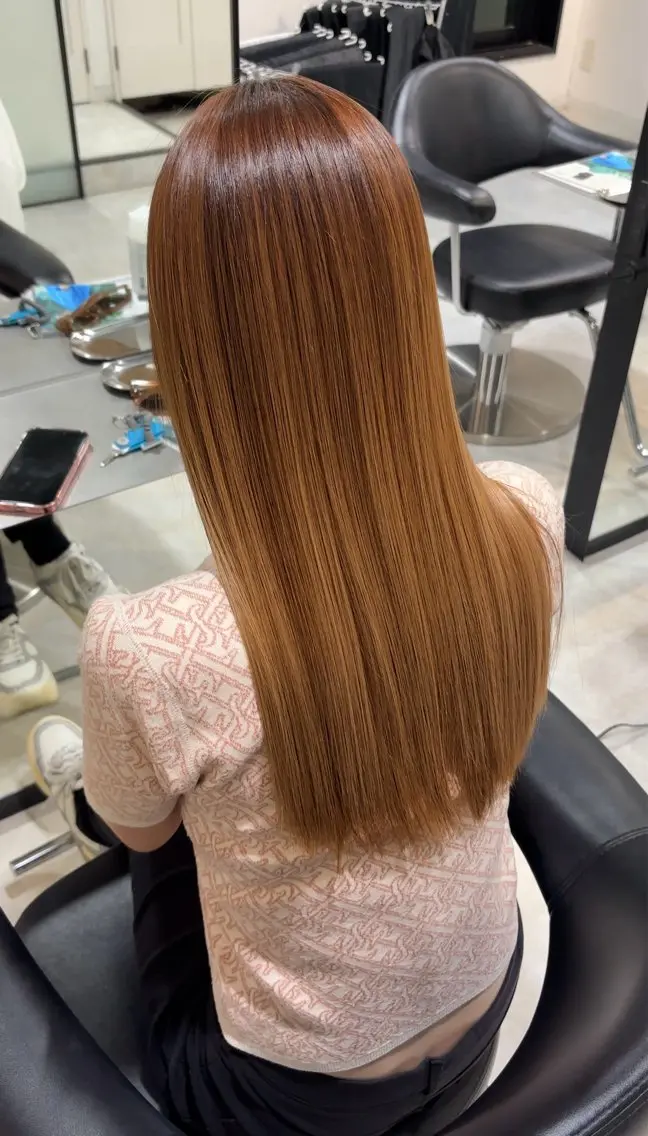 セミロング 髪質改善 トリートメント FLEEK 安立徹のヘアスタイル