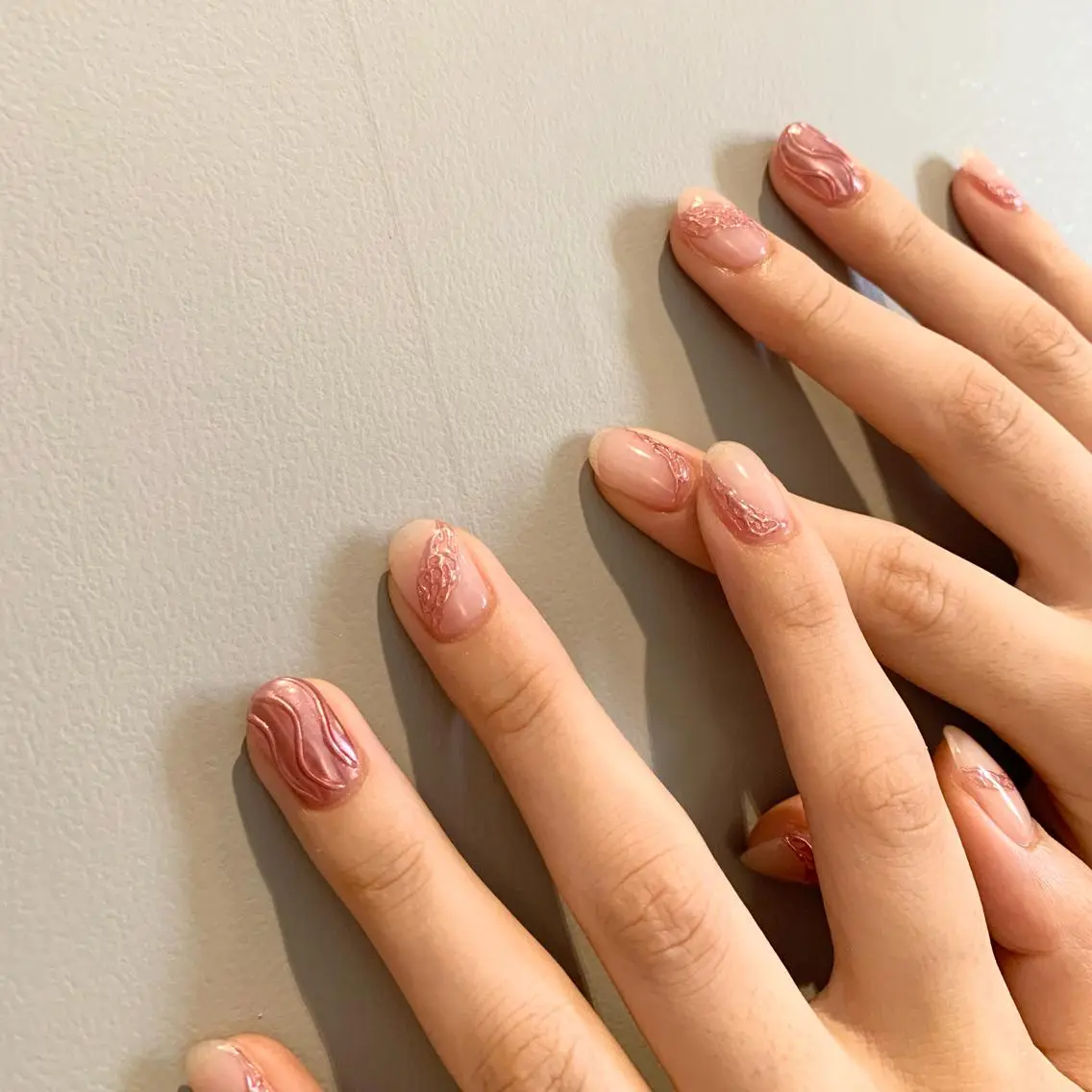 ネイル ハンドネイル ウシク ミユキのネイルデザイン