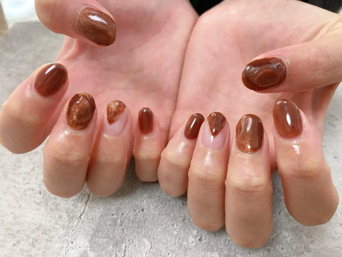 ネイル マグネットネイル ぷっくりネイル ハンドネイル mogunail &blowのネイルデザイン