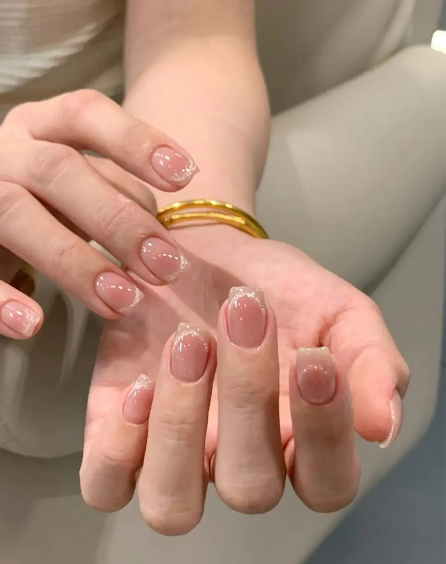ネイル ハンドネイル Dione Nail ハチワレのネイルデザイン