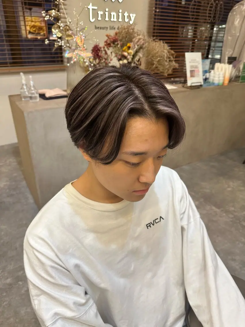 ショート カット ヘアカラー 店長🌟小顔似合わせ デザインカラー◎古田のヘアスタイル