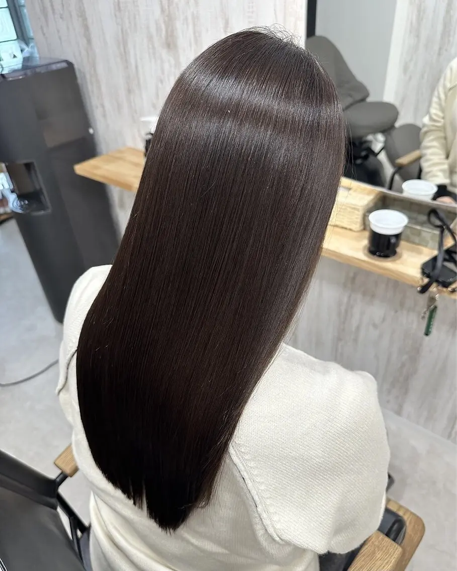 ロング カット ヘアカラー トリートメント ＆ｙ〜waito〜 鈴木悠平のヘアスタイル