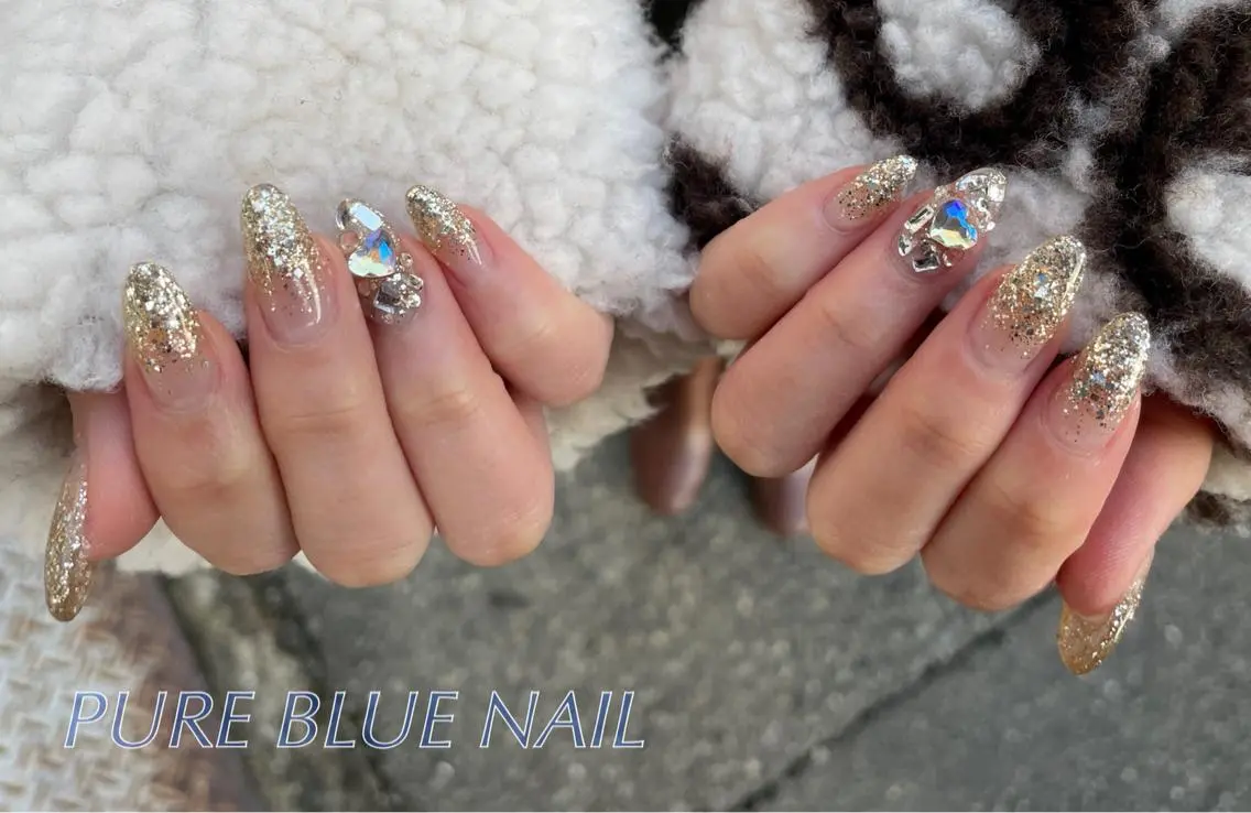 ネイル ハンドネイル PURE BLUE NAILのネイルデザイン