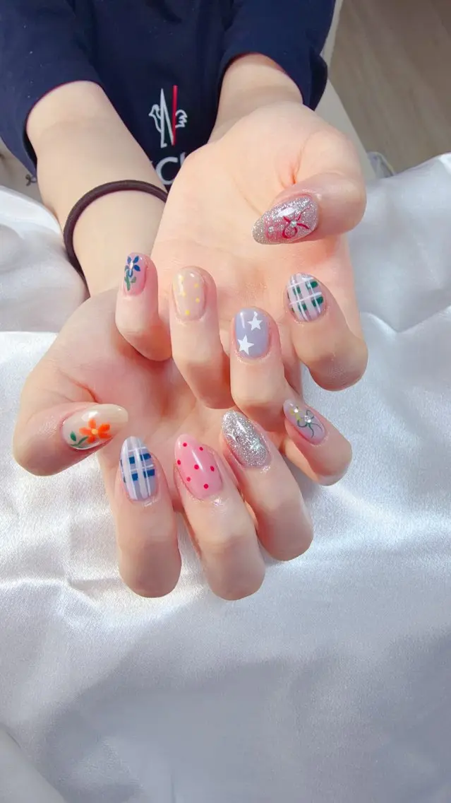 ネイル オーロラネイル チークネイル 長さ出し フットネイル フレンチネイル ハンドネイル Miss Nailのネイルデザイン