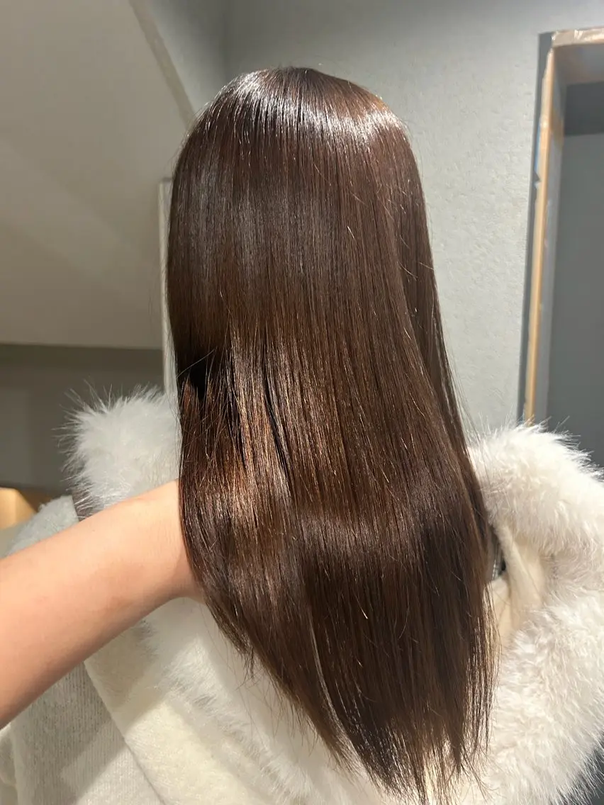 ロング カラー 玉城 琴音のヘアスタイル