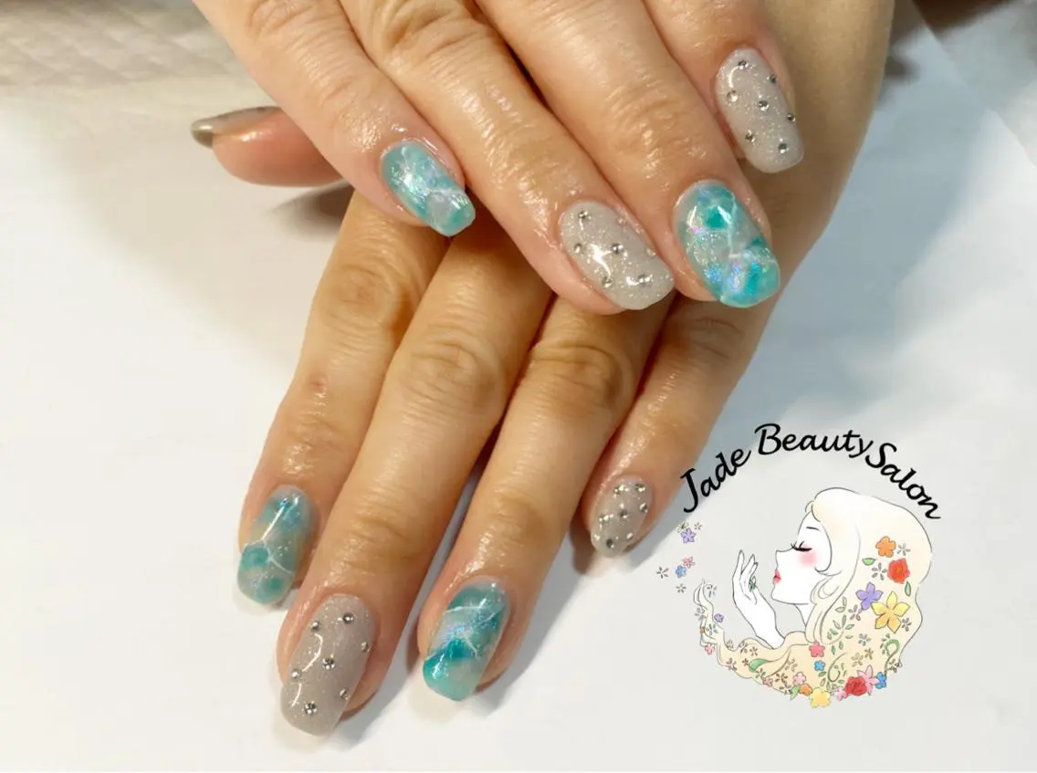 ミディアム ネイル 大理石ネイル(マーブル) JadeBeauty Salonのネイルデザイン