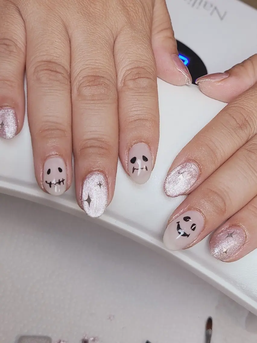 ネイル ジェルネイル ハロウィン キラキラネイル マグネットネイル Nailroom3  古屋のネイルデザイン