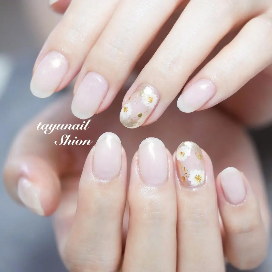 ネイル ブルー フラワーネイル ジェルネイル パラジェル 夏ネイル ネイルサロン 【たゆnail】のネイルデザイン