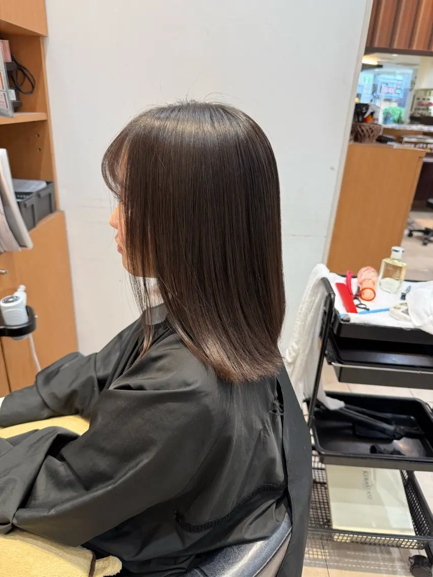 ミディアム 縮毛矯正 DECOR おりん丸。のヘアスタイル