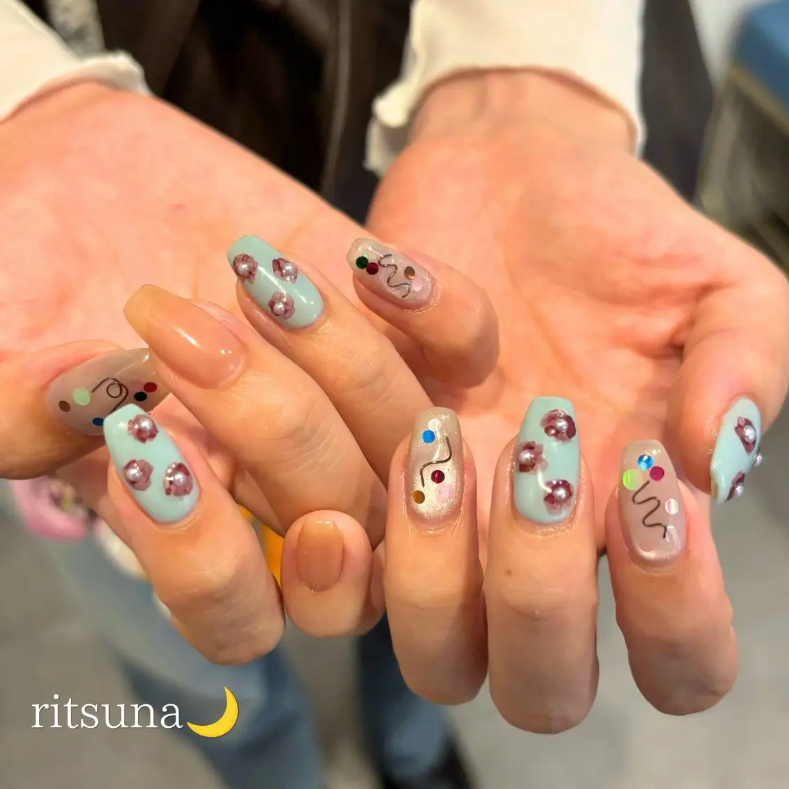 ネイル ハンドネイル ritsuna🌙 nail 堺筋本町のネイルデザイン