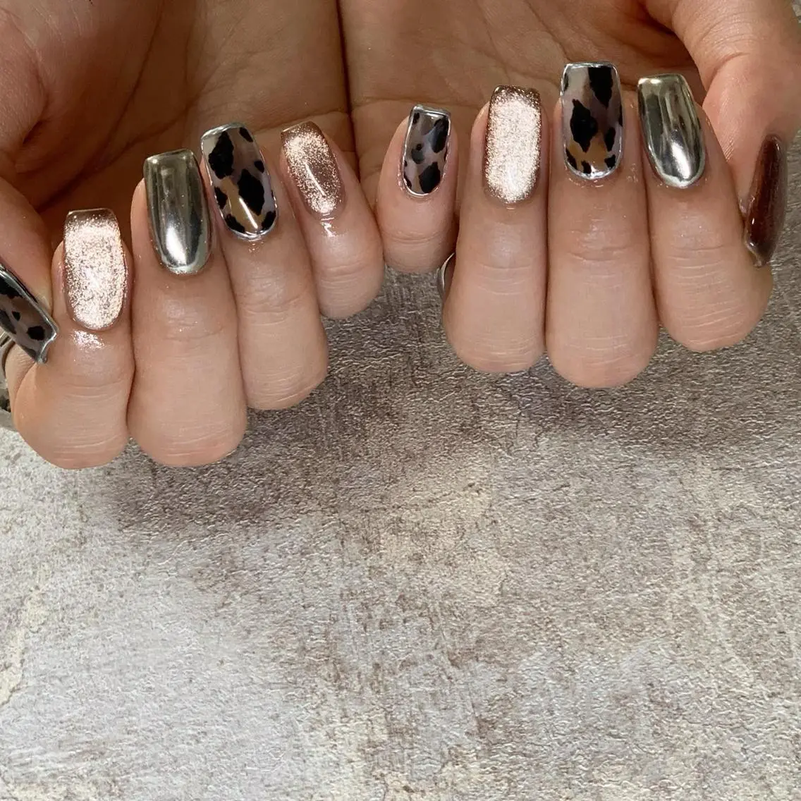 ネイル S. JEWELのネイルデザイン