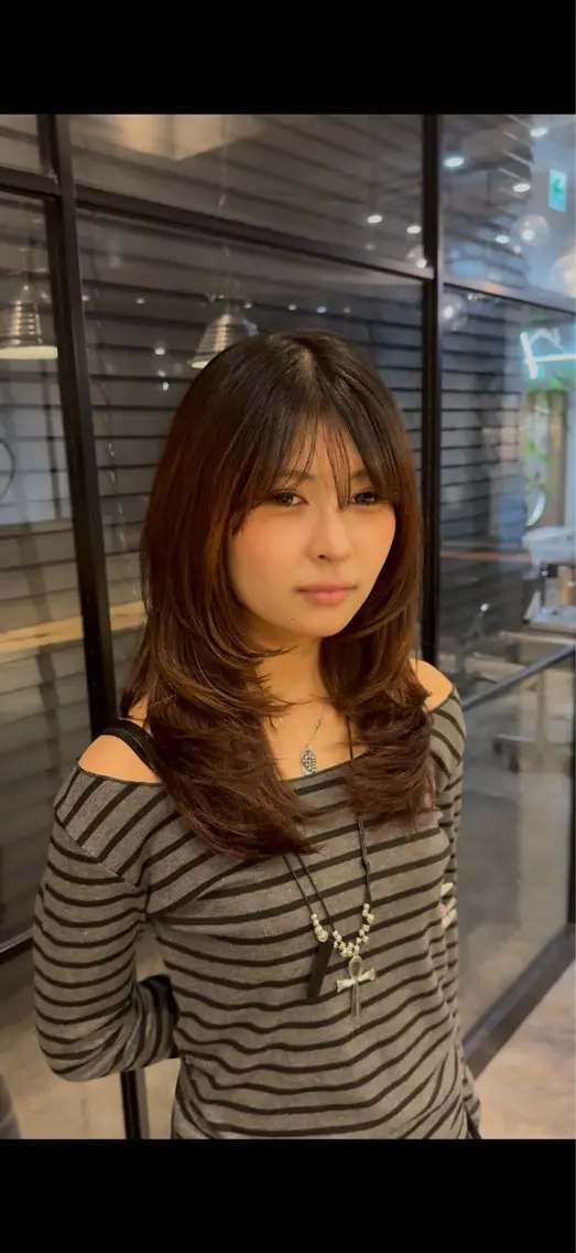 ロング くびれヘア ロング 山下 修史のヘアスタイル