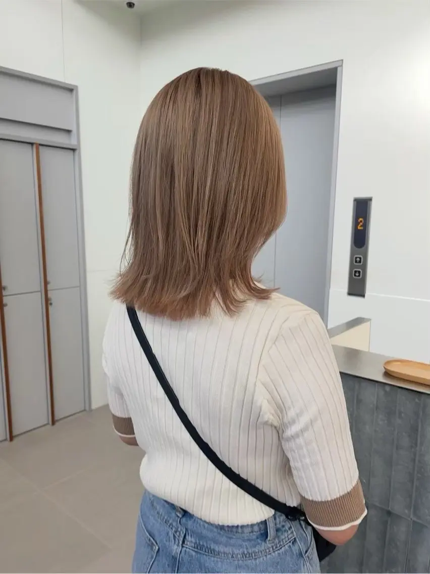 カラー ベージュカラー ヘアカラー カラーモデル 🍬Sena🐩のヘアスタイル