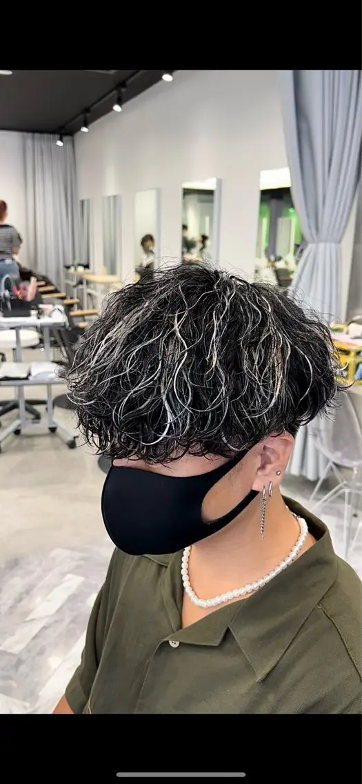 カラー パーマ メンズ カット ヘアカラー パーマ シャドウパーマ/ ルーズパーマ/メンズのヘアスタイル