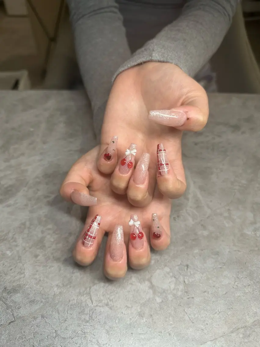 ネイル ハンドネイル IROHA NAIL akoのネイルデザイン