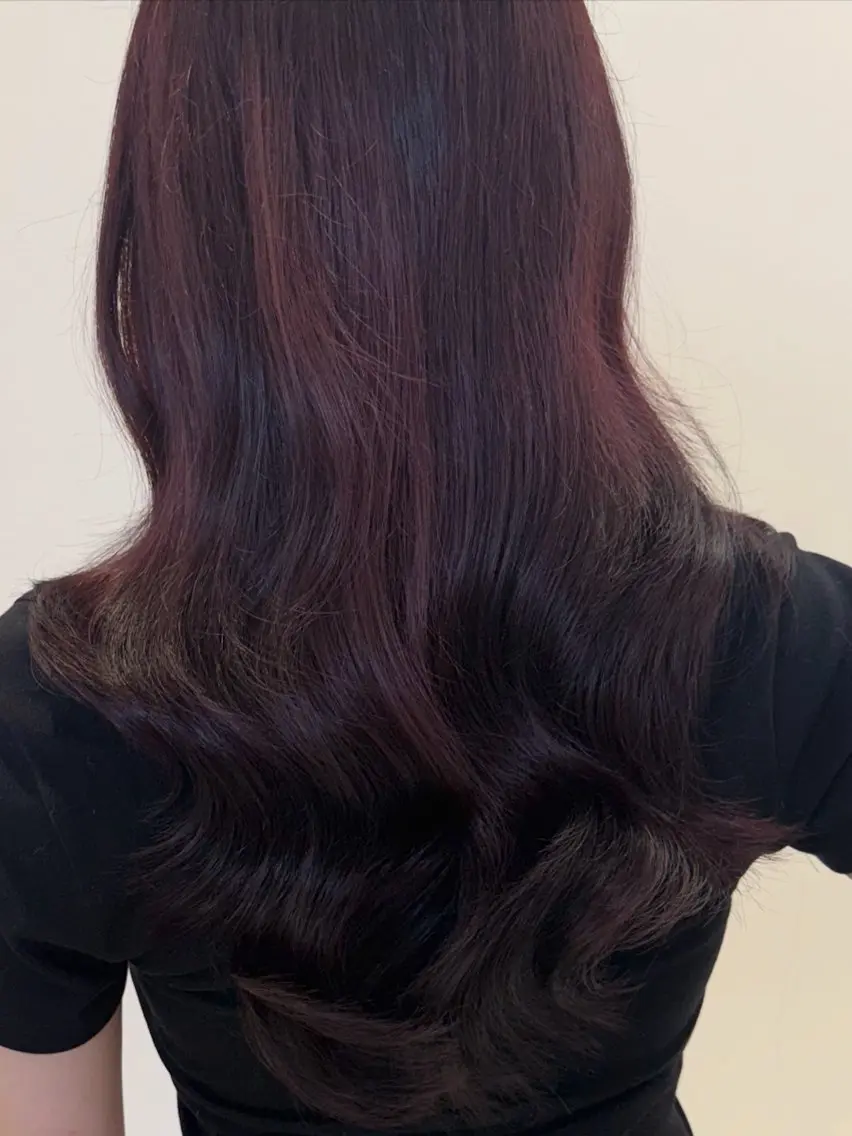 ロング ヘアカラー Amelie yunのヘアスタイル