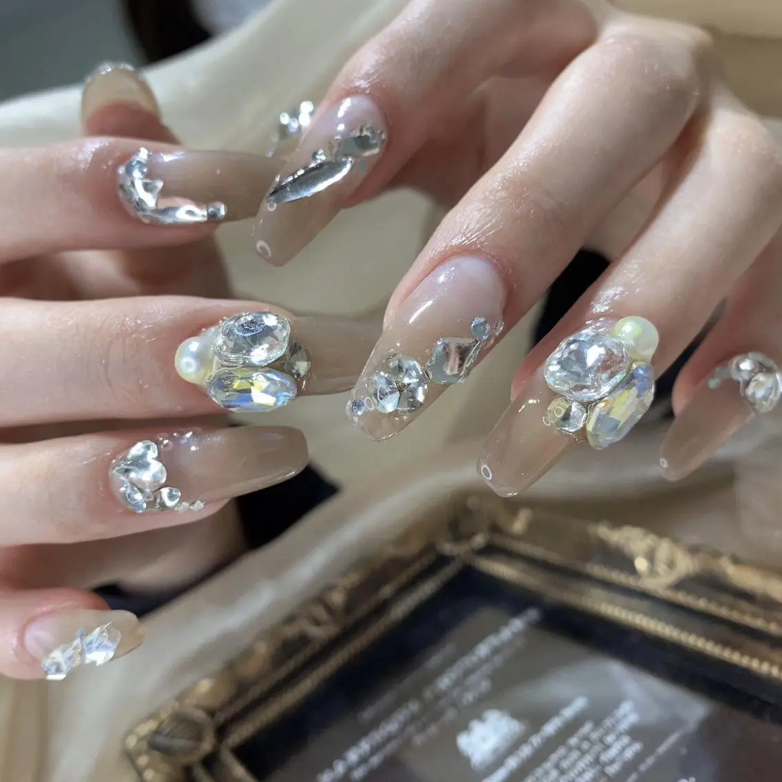 ネイル Queens ひなのネイルデザイン